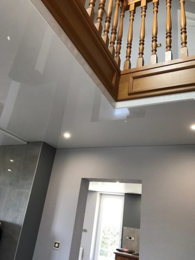 plafond-tendu-laqué-satiné-blanc-cuisine-salon-couloir-dingsheim