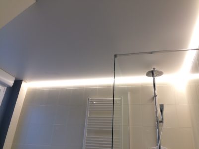 plafond tendu avec led périphérique