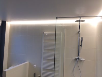 plafond tendu avec led périphérique